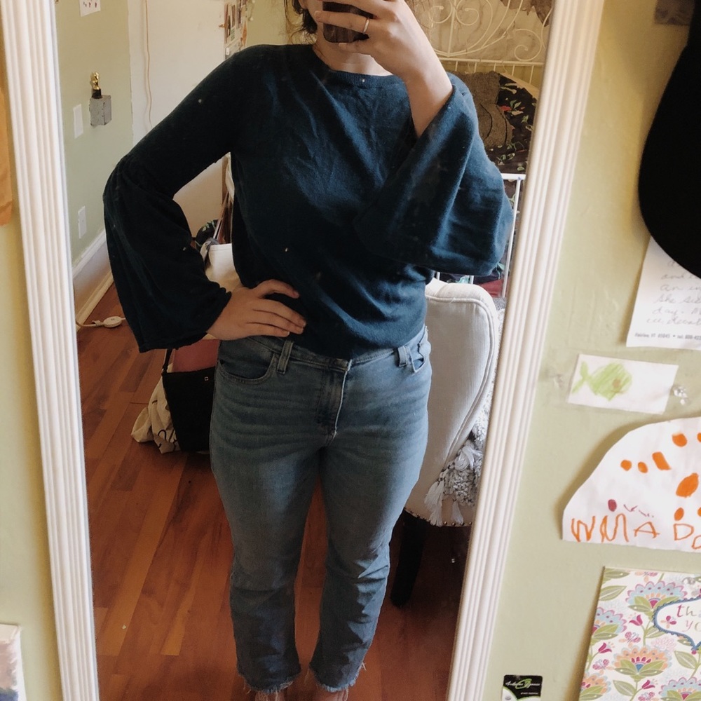 💎fancy bell sleeve sweater💎